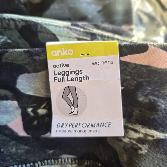 Anko size 12 camo with little bits of pink - Picture 6 of 8